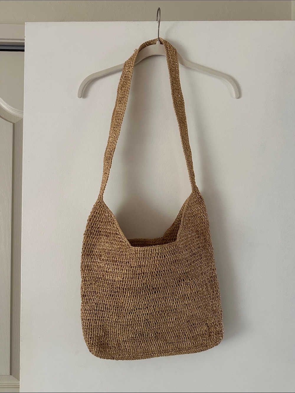 Hat Attack Raffia Crossbody